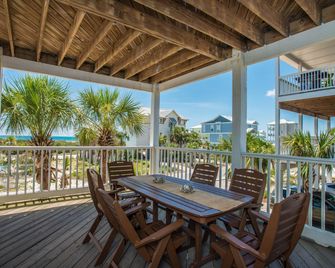 Veranda Views by Pristine Property Vacation Rentals - Port St. Joe - Balcón