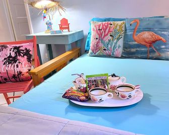 Suite Dreams Inn by the Beach - Key West