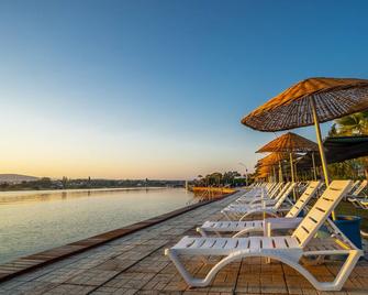 Sifne Thermal Otel - Cesme - Balcony