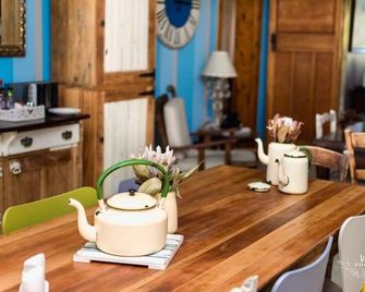 Mirabel Guesthouse - Parys - Comedor
