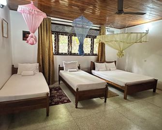 Leijay Garden Retreat - גאלה - חדר שינה