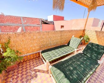 Smile Hostel Marrakech - Marrakech - Balcón