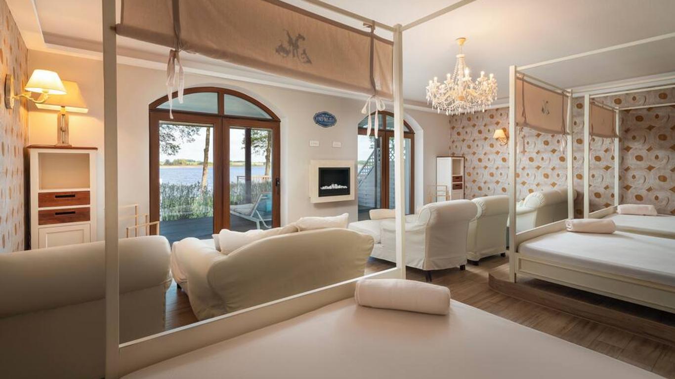 Panorama Hotel am Oberuckersee