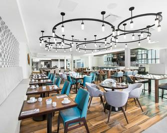 Hilton Garden Inn Harlingen Convention Center - 哈林根 - 餐廳
