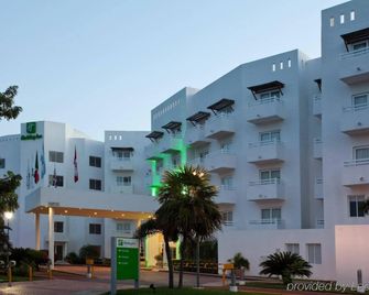 Ocean View Cancun Arenas - Cancún - Building