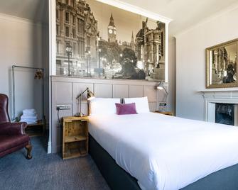 The Station Hotel - London - Bedroom