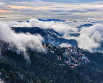 The Ashoka Inn - Shimla - Outdoor view