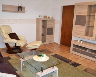 Cozy apartment in a prime location, yet quiet. - Geestland - Living room