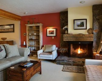 Elegance with Teton Views - Christmas & New Years Available! - Jackson - Living room