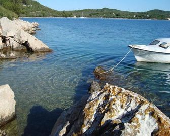 Picic Guesthouse - Luka