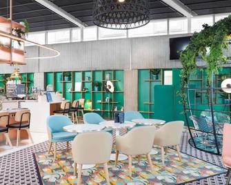 Novotel Paris Charles-de-Gaulle Airport - Tremblay-en-France - Bar