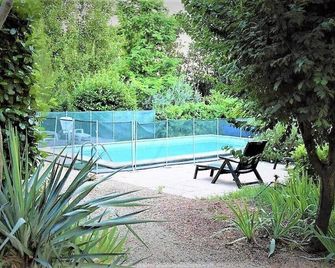 La maison bleue - Cadenet - Piscina