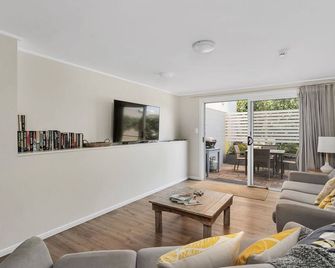 White Sands Retreat, Hyams Beach - Hyams Beach - Wohnzimmer