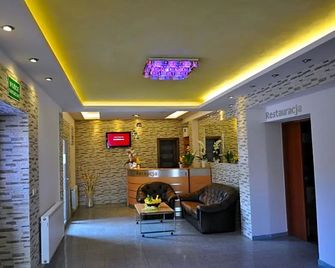 Bankietowa Hotel & Restauracja - Ostrów Wielkopolski - Receptie