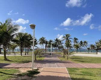Village In The Best Location Of Praia Do Flamengo - Lauro de Freitas - Beach