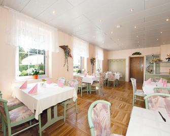 Hotel Deutsches Haus - Kurort Gohrisch - Ресторан