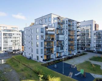 Modern 1BR Apartment in Kaleva next to Tram Line - Tampere - Building