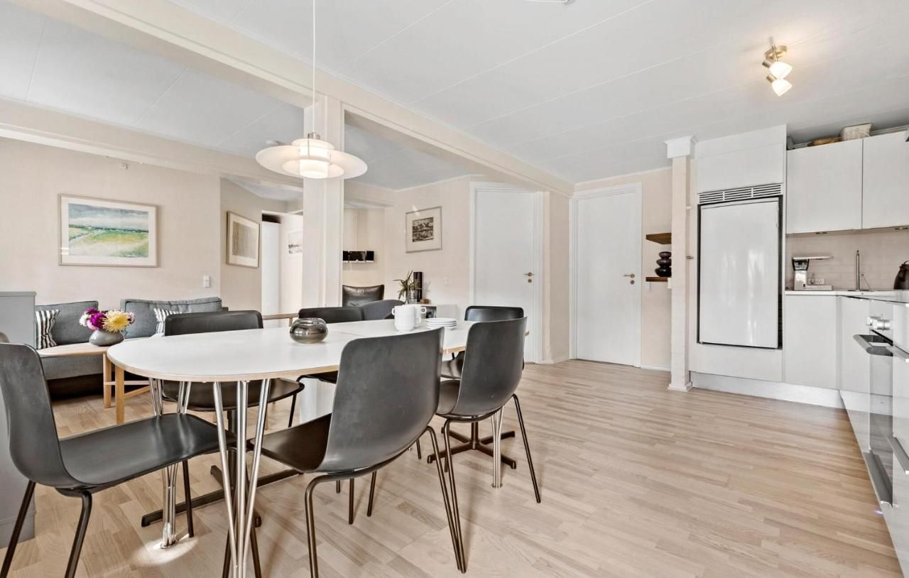 2 Bedroom Awesome Apartment In Svaneke – Svaneke