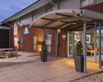 Days Inn by Wyndham Telford Ironbridge M54 - Shifnal - Bygning