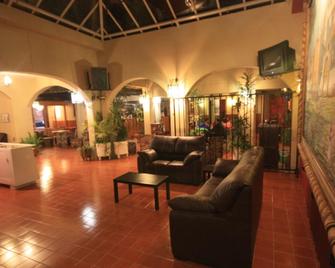 ホテル カサ マデロ - サン・クリストバル・デ・ラス・カサス - ロビー