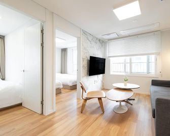 Gudo Residence Chungmuro - Seul - Oturma odası