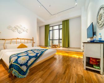 Juruo Boutique Homestay (Quanzhou Dongstation Branch) - Quanzhou - Спальня