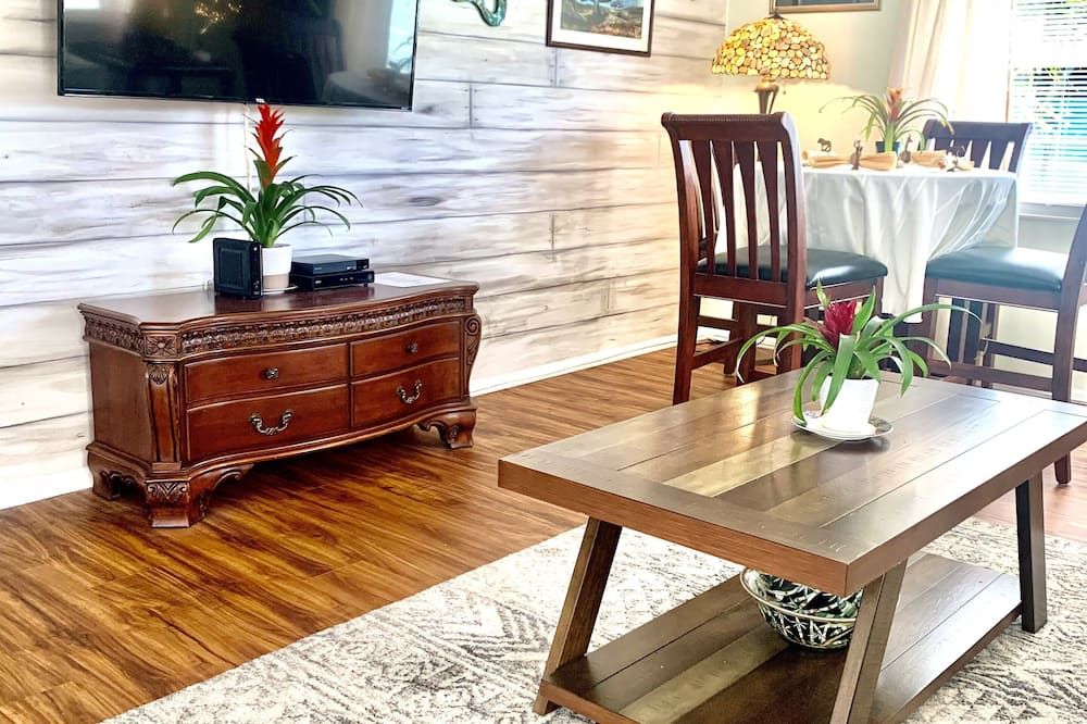 Peaceful And Cozy Lakefront Home - St. Augustine - Comedor