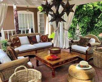 Boutique Hotel - King Deluxe Suite 1/2 Mi. From Santa Fe Plaza - سانتا في - شرفة مرصوفة