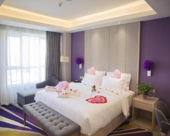 Lavande Hotels Hohhot South 2nd Ring Evergrande Huafu - Chöch chot - Ložnice