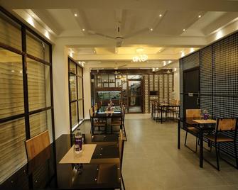 Sreeja Myst - Vettilappara - Restaurante