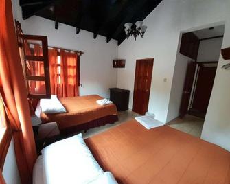 Hotel y Jardines Casa Búho - Antigua Guatemala - Schlafzimmer