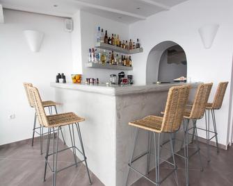 فندق صن ست - فيروستيفاني - بار