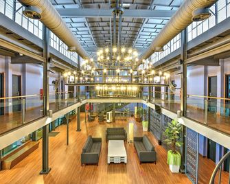 صنداي مالاكا نير جونكر ستريت فورميرلي كوايسايد - مالاكا - ردهة