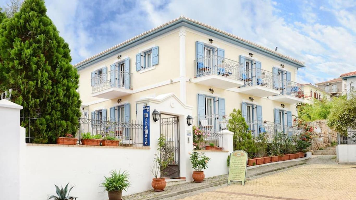 Mira Mare Hotel, Galaxidi