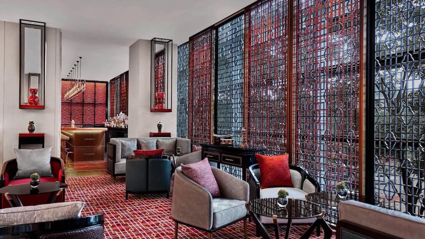 The Ritz-Carlton Beijing, Financial Street