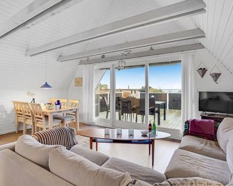 3 bedroom amazing home in Kalundborg - Kalundborg - Salon