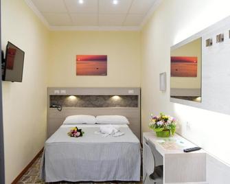 Hotel Auditorium - Bari - Yatak Odası
