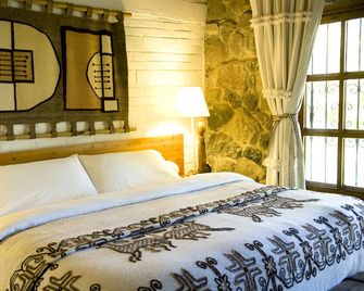 Hotel Rancho San Cayetano - Zitacuaro - Спальня