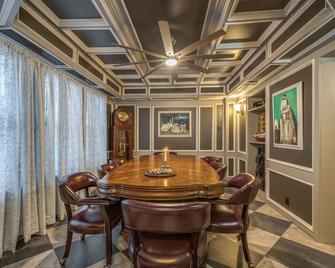 Houston Towers Inn, Adults-Only, Downtown, Med Ctr, Nrg - Houston - Comedor