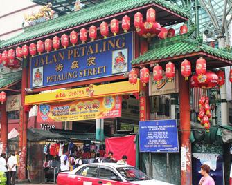 OYO 43927 Sassana Hotel - Kuala Lumpur