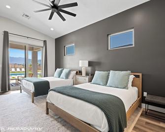 Mesquite Vacation Home with Spacious Pool - Mesquite - Bedroom