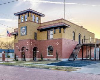 Calaboose Loft - Firehouse 1918 - Gainesville - Будівля