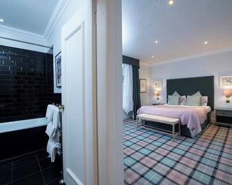 The Royal George Hotel - Perth - Bedroom