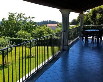 Portugal villa with pool, 4km from beach - Anha - Varanda