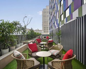 ibis Kolkata Rajarhat - Kolkata - Balkong