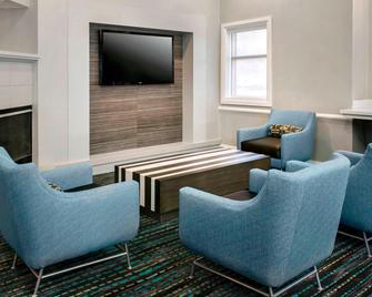 Residence Inn by Marriott Newark Elizabeth/Liberty International Airport - Elizabeth - Living room