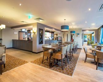 Premier Inn Maidenhead Town Centre - Maidenhead - Restaurace