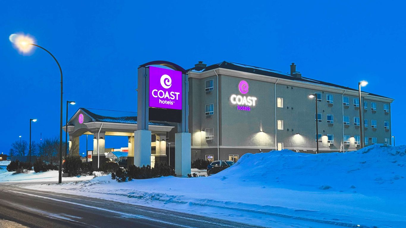 Coast Weyburn Hotel