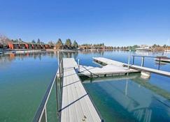 439 Ala Wai Blvd 140 - 3 Br Condo By RedAwning - South Lake Tahoe - Piscina