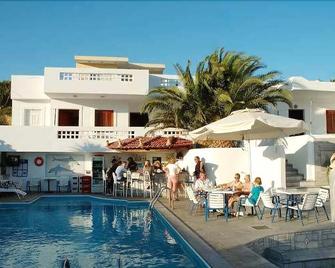 Manos Apartments - Agios Nikolaos - Pool